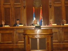 19.10.2011.  Председница Народне скупштине проф.др Славица Ђукић-Дејановић на јавном слушању „Од сиромаштва до одрживости: Људи у центру инклузивног развоја“